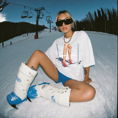 Manifestia Ski Oversized Tee